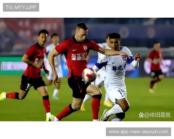 大连五外援策略获球迷点赞,攻守均衡成关键 大连五外援策略获球迷点赞,攻守均衡成关键